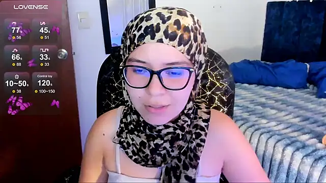 Snapshot of MatchedEyebrow chatting on 06-15-26, 10:09 MatchedEyebrow online show from 06-15-26, 10:09