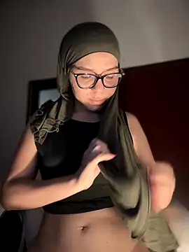 MatchedEyebrow online show from 09-20-25, 09:53