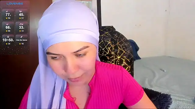 MatchedEyebrow online show from 04-23-26, 10:55
