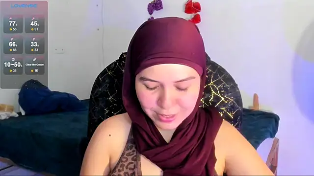 MatchedEyebrow online show from 04-14-26, 08:36