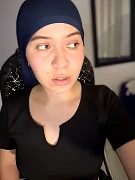 MatchedEyebrow online show from 03-23-26, 08:41