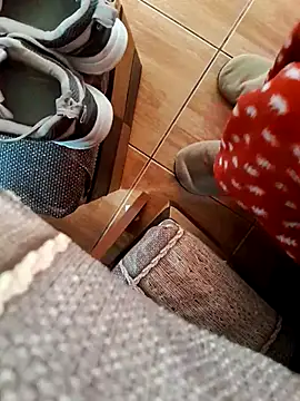 feet toes online show from 03-14-25, 05:27