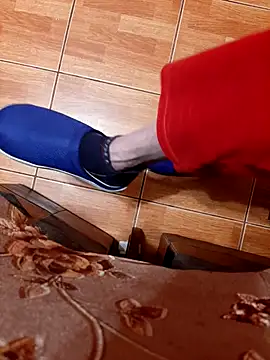 feet toes online show from 01-08-26, 05:35