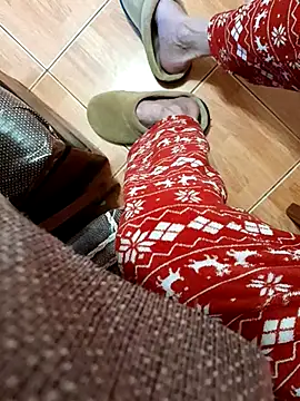 feet toes online show from 02-22-25, 05:44