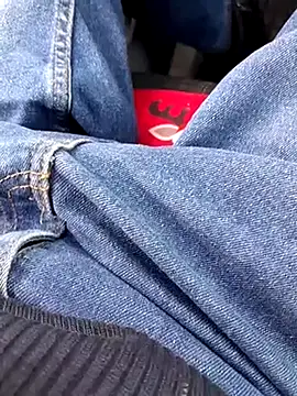 feet toes online show from 03-11-25, 01:23