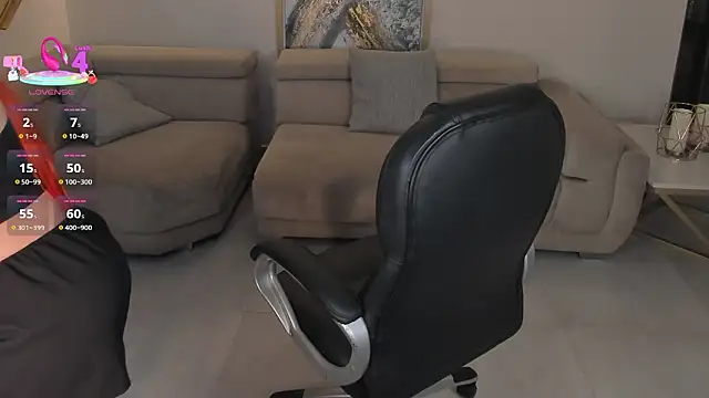 MadelineFox online show from 03-10-26, 08:40