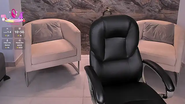 MadelineFox online show from 04-15-26, 08:42