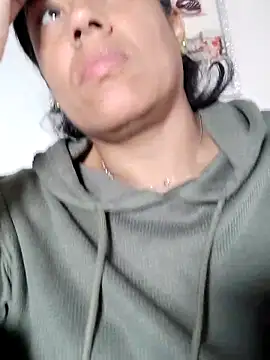 Molly newman6 online show from 04-11-26, 11:03