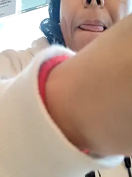 Molly newman6 online show from 02-04-26, 12:33