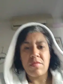 Molly newman6 online show from 04-13-26, 09:24