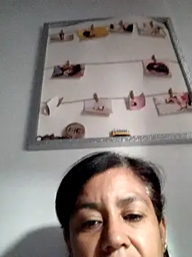 Snapshot of Molly_newman6 chatting on 07-13-26, 06:29 Molly newman6 online show from 07-13-26, 06:29