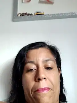 Snapshot of Molly_newman6 chatting on 09-21-25, 05:40 Molly newman6 online show from 09-21-25, 05:40