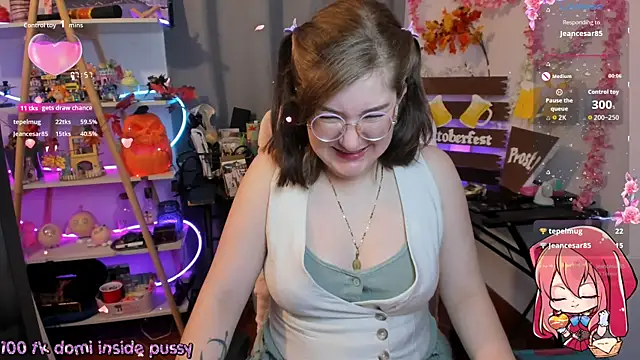 Snapshot of HunnyyLove chatting on 10-01-25, 05:17 HunnyyLove online show from 10-01-25, 05:17
