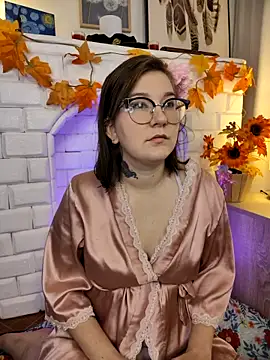 Snapshot of HunnyyLove chatting on 03-17-25, 05:49 HunnyyLove online show from 03-17-25, 05:49
