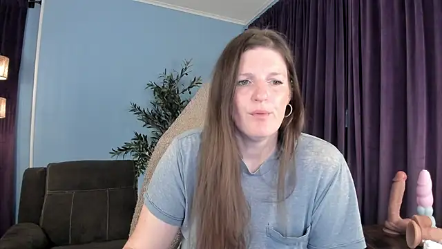 Kelly Carolina online show from 04-28-26, 11:25