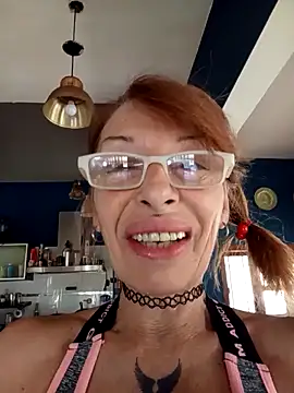 FrozenWaffle online show from 02-16-26, 03:32