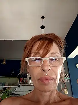 FrozenWaffle online show from 01-10-26, 04:24