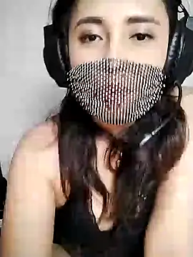  Shimmerlyn  online show from 02-05-25, 02:37