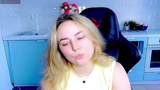 Mira Mermayd online show from 05-03-26, 01:33