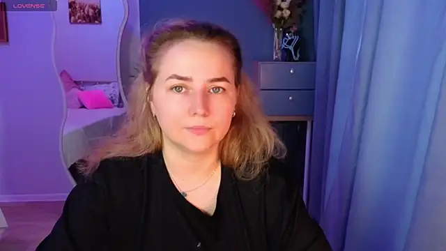 Mira Mermayd online show from 05-08-26, 01:09