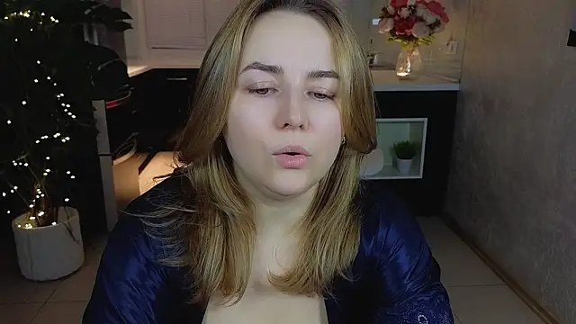 Mira Mermayd online show from 02-18-26, 01:14