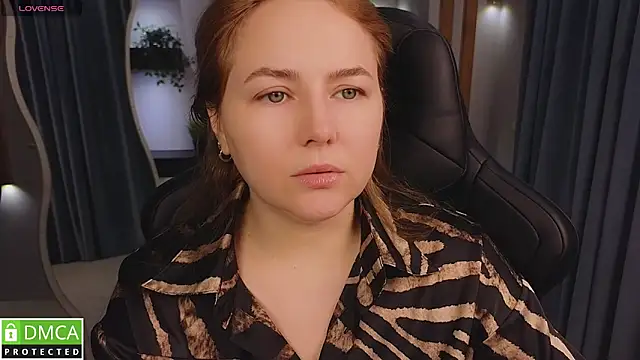 Mira Mermayd online show from 11-19-25, 01:27