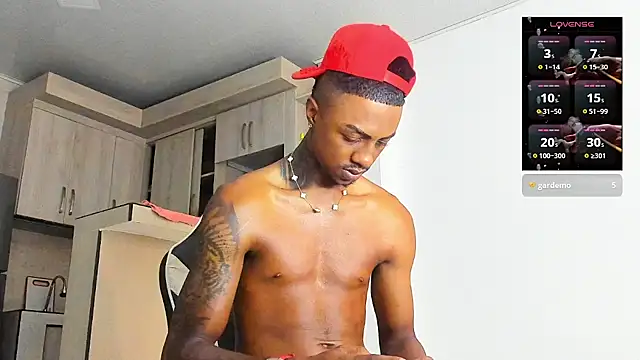 YeremiBrowm online show from 10-30-25, 08:50