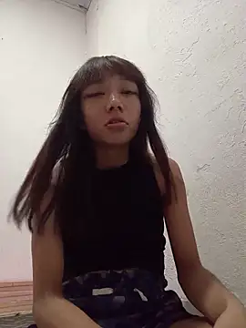 Karmakuro online show from 04-16-26, 08:42