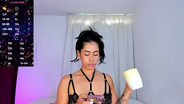 Snapshot of VioletaSotter chatting on 02-20-26, 12:51 VioletaSotter online show from 02-20-26, 12:51