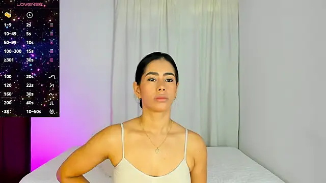 Snapshot of VioletaSotter chatting on 03-30-26, 11:44 VioletaSotter online show from 03-30-26, 11:44