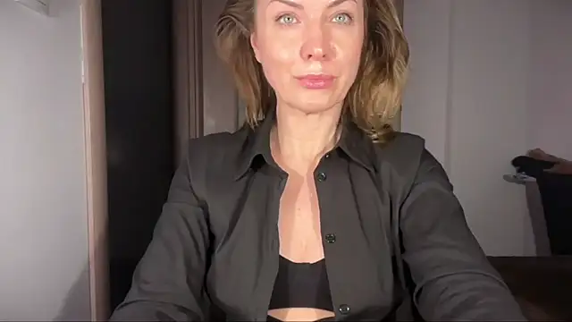 RachellAmazing online show from 03-31-26, 06:21