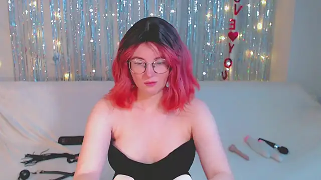 KellyFranz online show from 12-02-24, 08:04