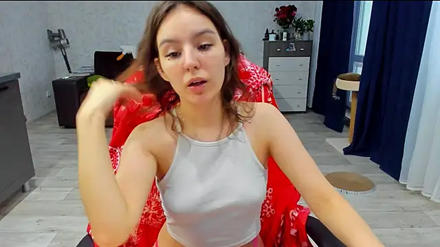 Snapshot of c_arina_x chatting on 01-24-25, 11:59 c arina x online show from 01-24-25, 11:59
