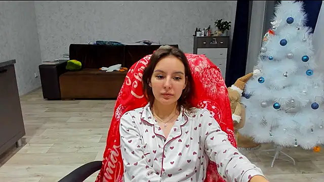 Snapshot of c_arina_x chatting on 01-11-25, 10:51 c arina x online show from 01-11-25, 10:51