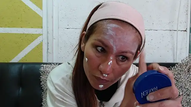 ValeriiaaB online show from 11-26-25, 05:13