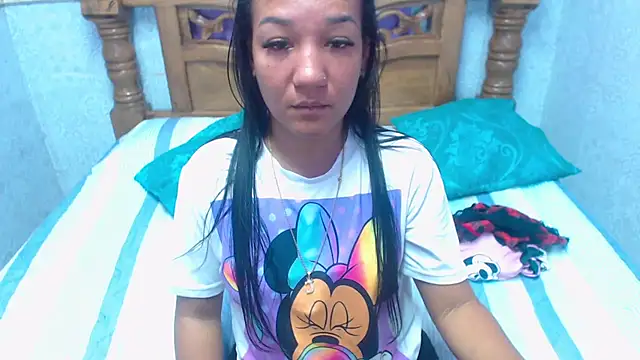 Amy Ronan online show from 01-11-26, 03:41