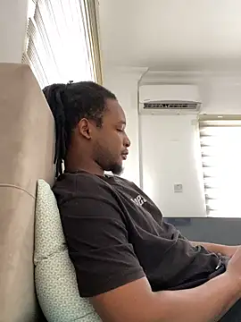 Snapshot of finefinance chatting on 09-18-25, 05:32 finefinance online show from 09-18-25, 05:32