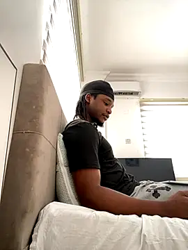 Snapshot of finefinance chatting on 11-06-25, 06:39 finefinance online show from 11-06-25, 06:39