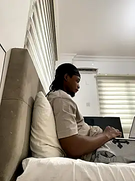 Snapshot of finefinance chatting on 10-06-25, 03:24 finefinance online show from 10-06-25, 03:24