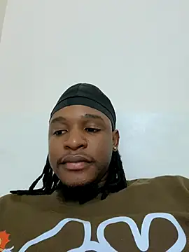 Snapshot of finefinance chatting on 11-14-25, 05:55 finefinance online show from 11-14-25, 05:55