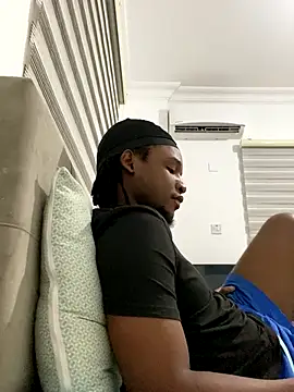 Snapshot of finefinance chatting on 09-23-25, 05:20 finefinance online show from 09-23-25, 05:20