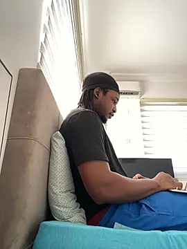 Snapshot of finefinance chatting on 09-24-25, 06:20 finefinance online show from 09-24-25, 06:20