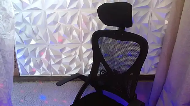 Snapshot of xsweetasian69x chatting on 03-22-25, 05:49 xsweetasian69x online show from 03-22-25, 05:49