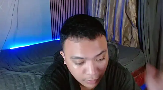 Snapshot of xsweetasian69x chatting on 01-17-25, 04:57 xsweetasian69x online show from 01-17-25, 04:57