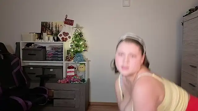 TinniAngel online show from 12-03-25, 06:18