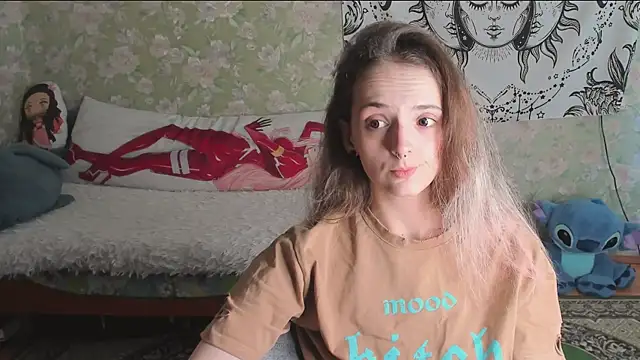 Snapshot of Cutie_Adelia chatting on 07-15-26, 06:53 Cutie Adelia online show from 07-15-26, 06:53