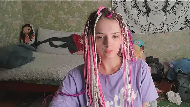 Snapshot of Cutie_Adelia chatting on 07-06-26, 09:05 Cutie Adelia online show from 07-06-26, 09:05