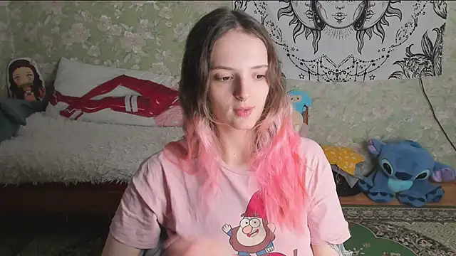 Cutie Adelia online show from 04-12-26, 11:57