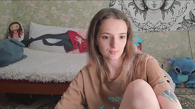 Snapshot of Cutie_Adelia chatting on 07-17-26, 08:22 Cutie Adelia online show from 07-17-26, 08:22