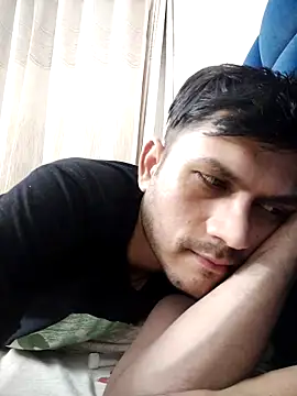 alex78265 online show from 04-12-26, 05:05